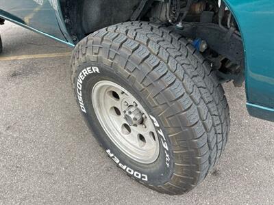 1996 Nissan Truck XE   - Photo 13 - South Sioux City, NE 68776