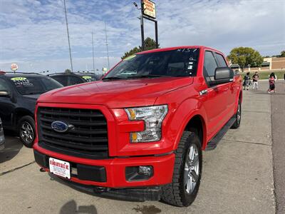 2017 Ford F-150 XLT   - Photo 1 - South Sioux City, NE 68776