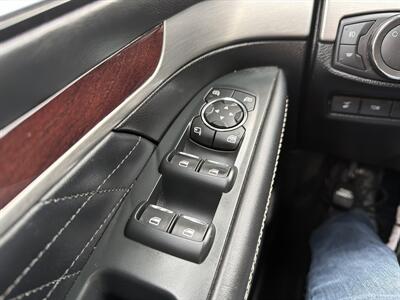 2017 Ford Explorer Platinum   - Photo 33 - South Sioux City, NE 68776