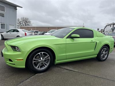 2014 Ford Mustang V6 Premium - Photo 2 - South Sioux City, NE 68776