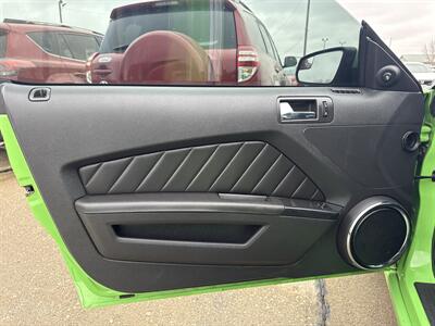 2014 Ford Mustang V6 Premium - Photo 16 - South Sioux City, NE 68776