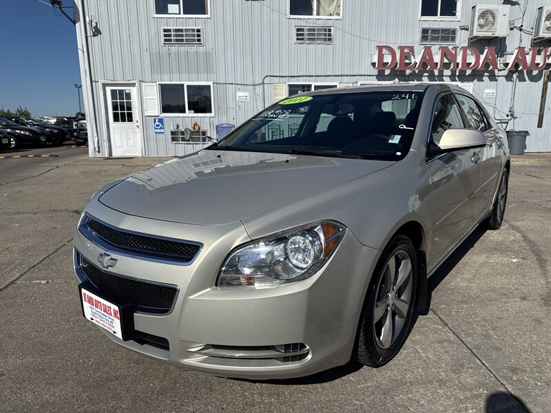 2011 Chevrolet Malibu LT   - Photo 1 - South Sioux City, NE 68776