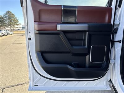 2019 Ford F-250 Super Duty Platinum   - Photo 16 - South Sioux City, NE 68776
