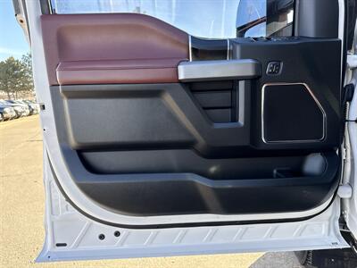 2019 Ford F-250 Super Duty Platinum   - Photo 14 - South Sioux City, NE 68776