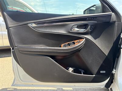 2014 Chevrolet Impala LTZ   - Photo 15 - South Sioux City, NE 68776