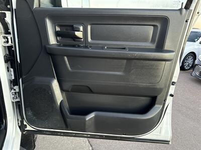 2012 RAM 3500 ST   - Photo 18 - South Sioux City, NE 68776