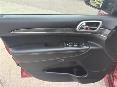 2012 Jeep Grand Cherokee SRT8   - Photo 15 - South Sioux City, NE 68776