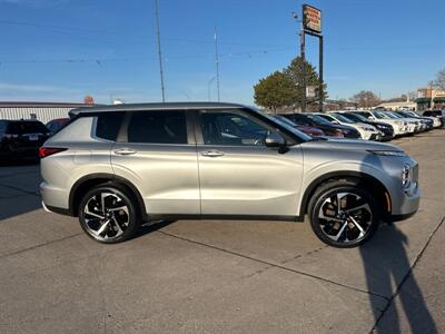 2022 Mitsubishi Outlander SE   - Photo 6 - South Sioux City, NE 68776