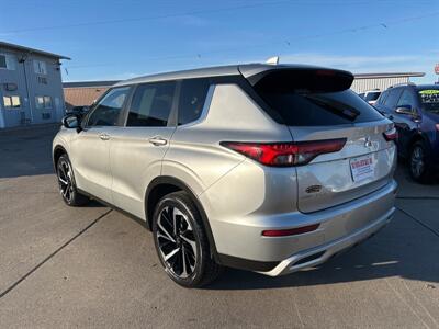 2022 Mitsubishi Outlander SE   - Photo 3 - South Sioux City, NE 68776