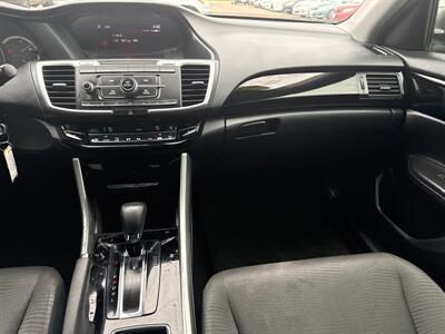 2017 Honda Accord LX   - Photo 23 - South Sioux City, NE 68776