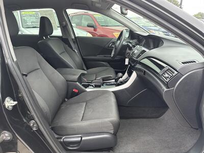 2017 Honda Accord LX   - Photo 19 - South Sioux City, NE 68776