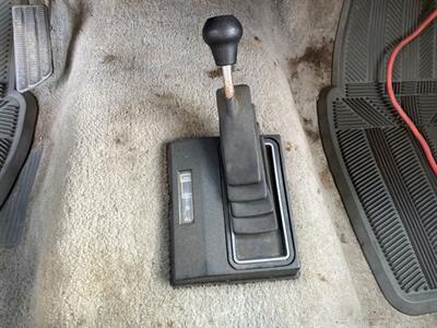 1990 GMC Suburban V1500   - Photo 27 - South Sioux City, NE 68776