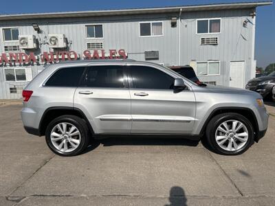 2011 Jeep Grand Cherokee Laredo X   - Photo 6 - South Sioux City, NE 68776