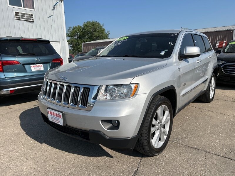 2011 Jeep Grand Cherokee Laredo X - Photo 1 - South Sioux City, NE 68776