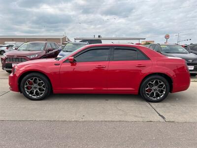 2015 Chrysler 300 Series S   - Photo 2 - South Sioux City, NE 68776