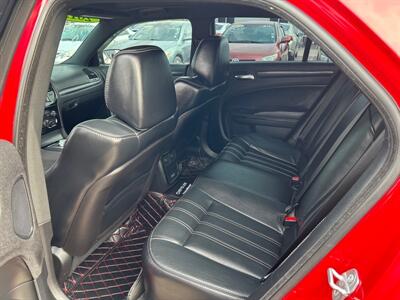 2015 Chrysler 300 Series S   - Photo 13 - South Sioux City, NE 68776