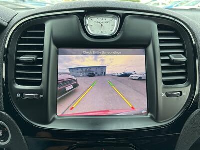 2015 Chrysler 300 Series S   - Photo 21 - South Sioux City, NE 68776