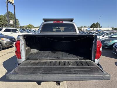 2017 Toyota Tundra SR5   - Photo 18 - South Sioux City, NE 68776