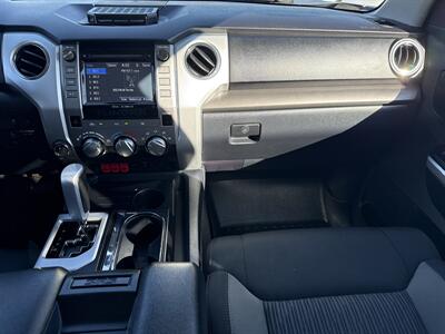 2017 Toyota Tundra SR5   - Photo 23 - South Sioux City, NE 68776