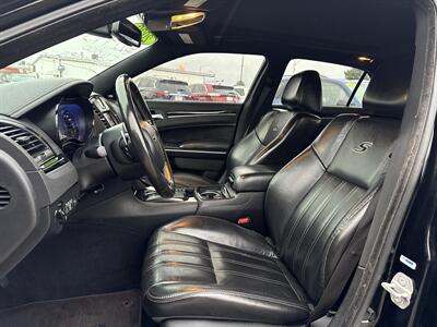 2020 Chrysler 300 Series S   - Photo 14 - South Sioux City, NE 68776