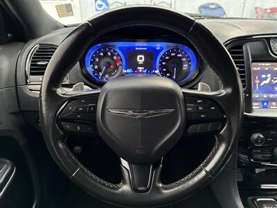 2020 Chrysler 300 Series S   - Photo 22 - South Sioux City, NE 68776