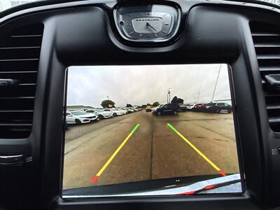 2020 Chrysler 300 Series S   - Photo 25 - South Sioux City, NE 68776