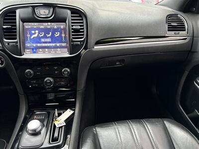 2020 Chrysler 300 Series S   - Photo 23 - South Sioux City, NE 68776