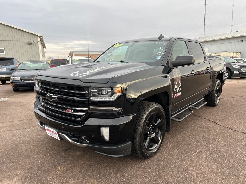 2017 Chevrolet Silverado 1500 LTZ - Photo 1 - South Sioux City, NE 68776