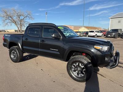 2019 Toyota Tacoma TRD Off-Road   - Photo 10 - South Sioux City, NE 68776