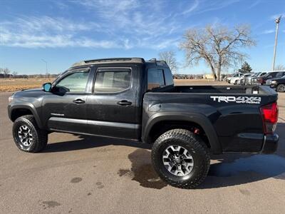 2019 Toyota Tacoma TRD Off-Road   - Photo 4 - South Sioux City, NE 68776