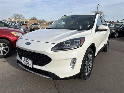 2020 Ford Escape Titanium   - Photo 1 - South Sioux City, NE 68776