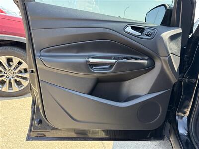 2017 Ford Escape Titanium   - Photo 15 - South Sioux City, NE 68776