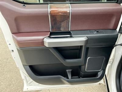 2016 Ford F-150 Platinum   - Photo 13 - South Sioux City, NE 68776
