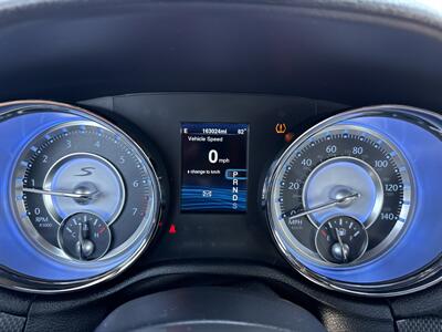 2014 Chrysler 300 Series S   - Photo 24 - South Sioux City, NE 68776
