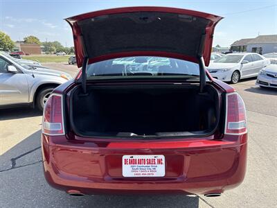 2014 Chrysler 300 Series S   - Photo 18 - South Sioux City, NE 68776