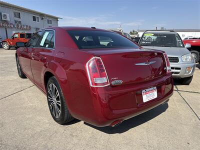 2014 Chrysler 300 Series S   - Photo 5 - South Sioux City, NE 68776