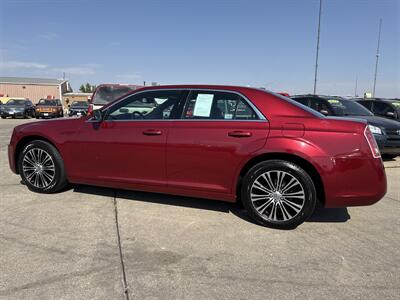 2014 Chrysler 300 Series S   - Photo 4 - South Sioux City, NE 68776