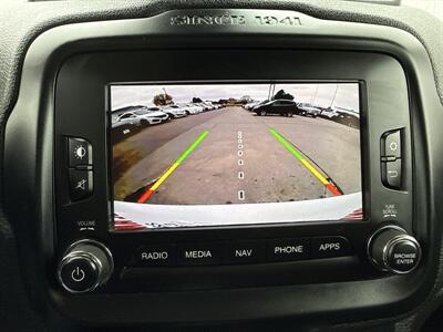 2017 Jeep Renegade Altitude   - Photo 25 - South Sioux City, NE 68776