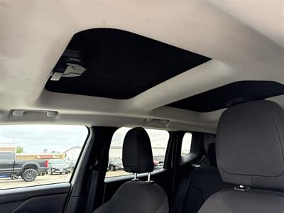 2017 Jeep Renegade Altitude   - Photo 26 - South Sioux City, NE 68776