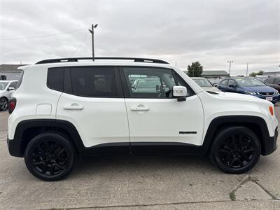 2017 Jeep Renegade Altitude   - Photo 9 - South Sioux City, NE 68776