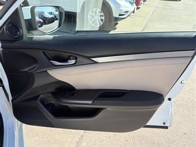 2017 Honda Civic EX   - Photo 21 - South Sioux City, NE 68776
