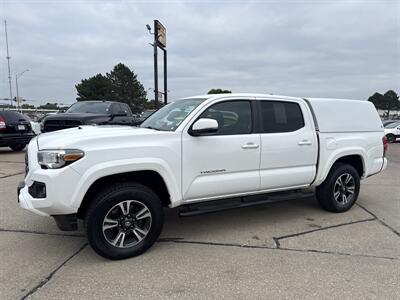 2019 Toyota Tacoma TRD Off-Road   - Photo 2 - South Sioux City, NE 68776
