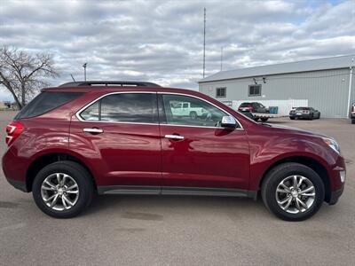 2017 Chevrolet Equinox LT   - Photo 9 - South Sioux City, NE 68776