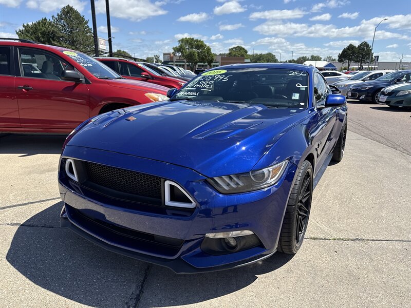 2016 Ford Mustang GT Premium   - Photo 1 - South Sioux City, NE 68776
