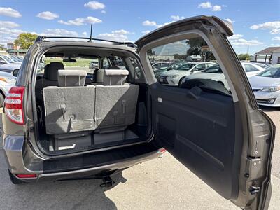 2012 Toyota RAV4   - Photo 18 - South Sioux City, NE 68776