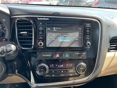 2016 Mitsubishi Outlander SEL   - Photo 22 - South Sioux City, NE 68776
