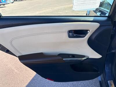 2014 Toyota Avalon Limited   - Photo 19 - South Sioux City, NE 68776