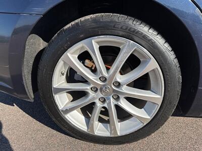 2014 Toyota Avalon Limited   - Photo 15 - South Sioux City, NE 68776