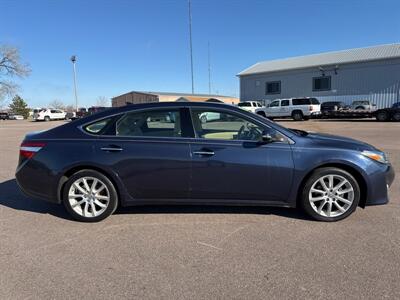 2014 Toyota Avalon Limited   - Photo 9 - South Sioux City, NE 68776