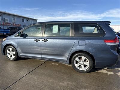 2014 Toyota Sienna L 7-Passenger   - Photo 4 - South Sioux City, NE 68776